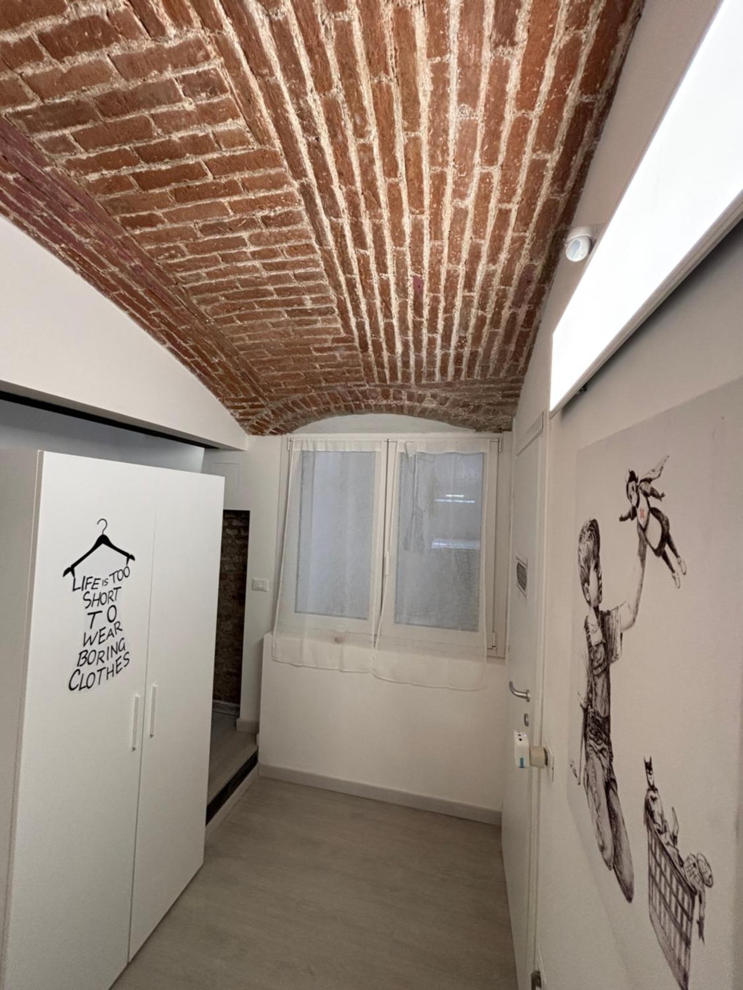 La Vecchia Milano-les Nubles Vannucci - Il Ballatoio E Il Cortile Apartamento